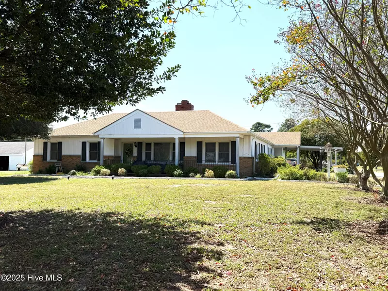 1713 W Queen ST, Edenton, NC 27932
