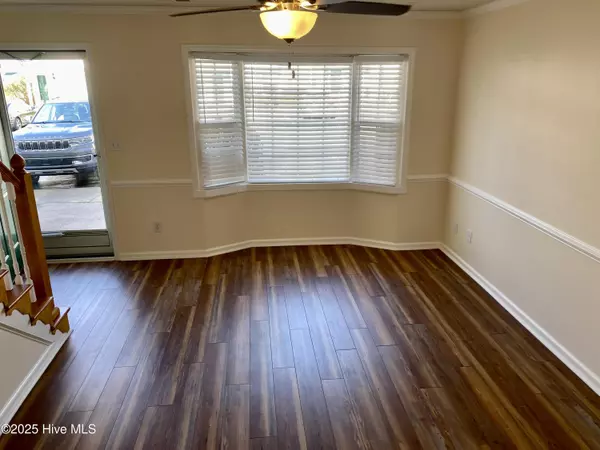 Greenville, NC 27834,930 Spring Forest RD #G5