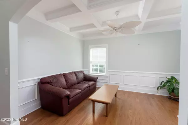 Hampstead, NC 28443,176 Collins WAY