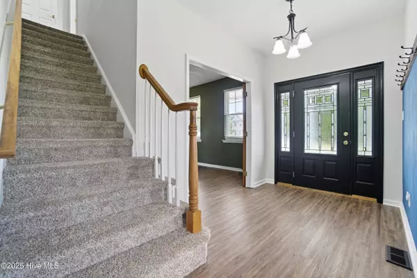 Elizabeth City, NC 27909,109 Eagle LN