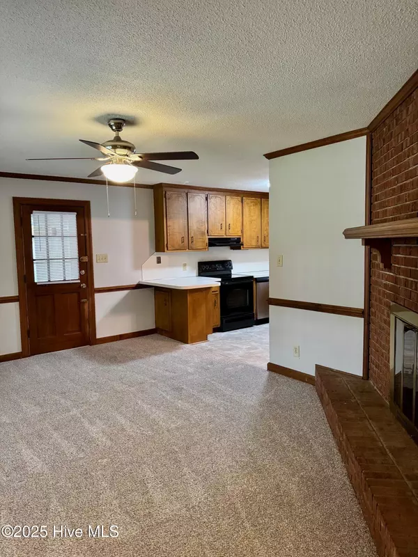 Wilson, NC 27893,1001 Stoddard RD S