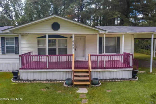 Hallsboro, NC 28442,6231 Sam Potts HWY