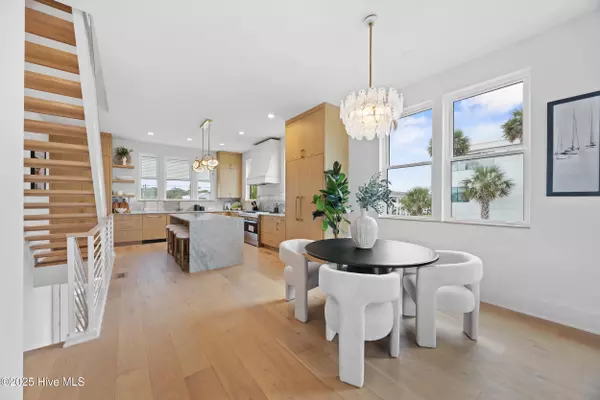 Kure Beach, NC 28449,605 Fort Fisher BLVD S #Unit A