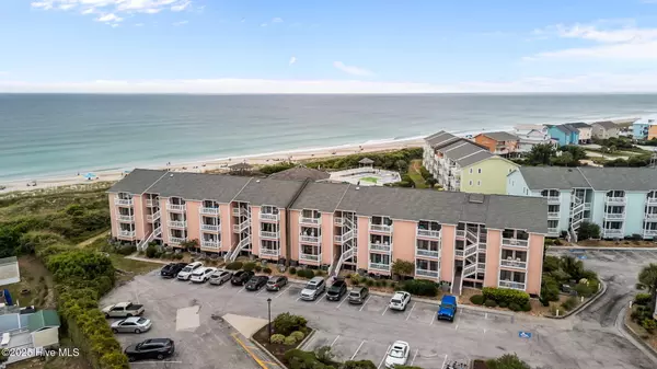 Emerald Isle, NC 28594,9201 Coast Guard RD #D204