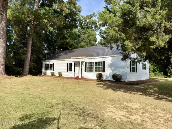 1334 Nc 45 N, Merry Hill, NC 27957
