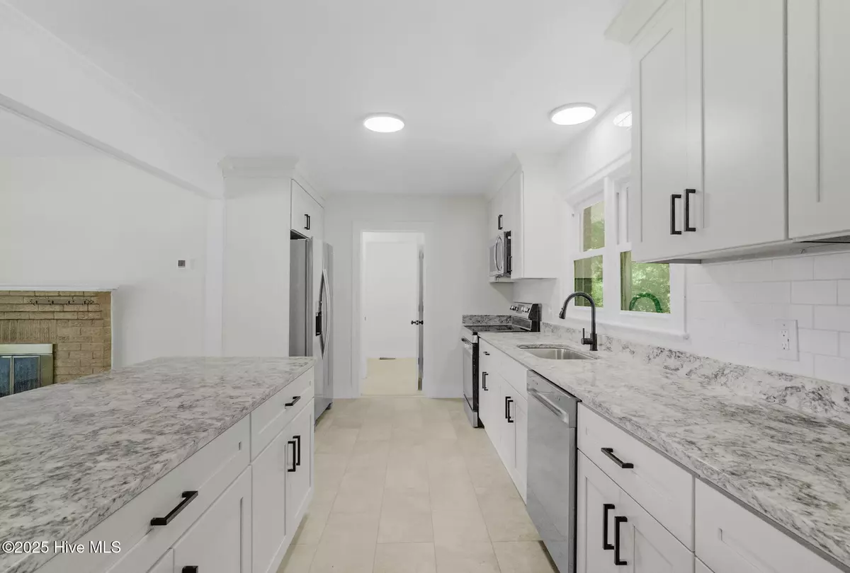 Elizabeth City, NC 27909,133 Rosedale DR