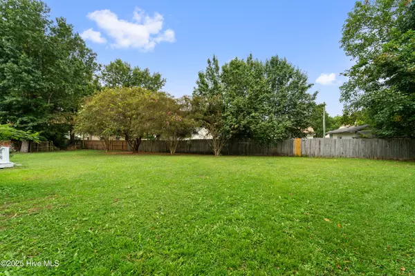 Jacksonville, NC 28540,206 N Stephanie CT