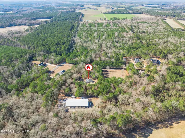 Wallace, NC 28466,265 Country Club DR