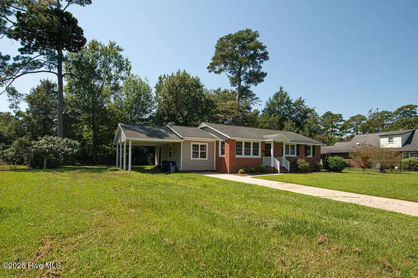 Jacksonville, NC 28540,707 Christine AVE