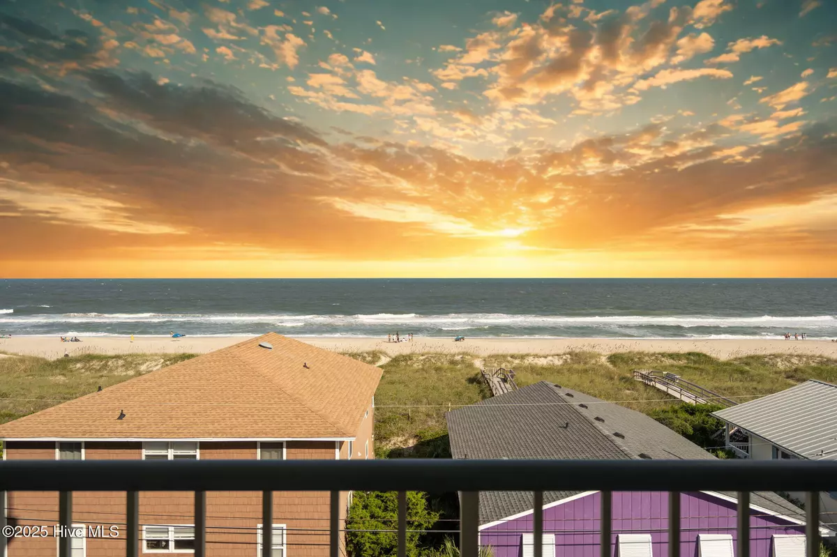 Carolina Beach, NC 28428,901 Lake Park BLVD S #407