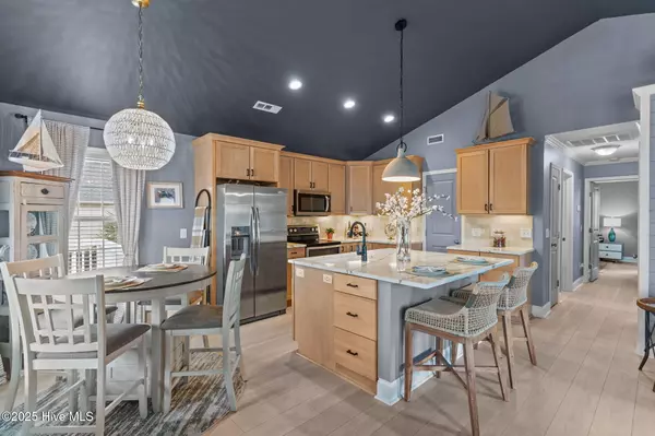 Wilmington, NC 28412,725 Ocracoke DR