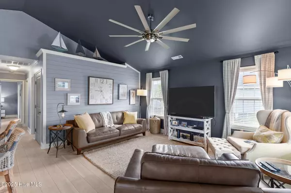 Wilmington, NC 28412,725 Ocracoke DR