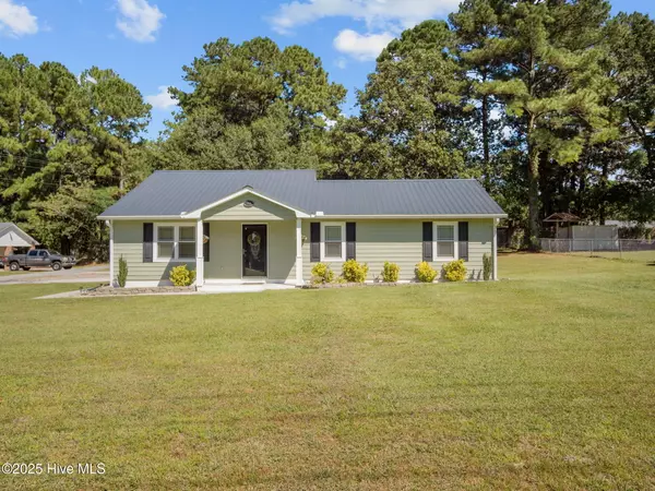 Hubert, NC 28539,344 Riggs RD