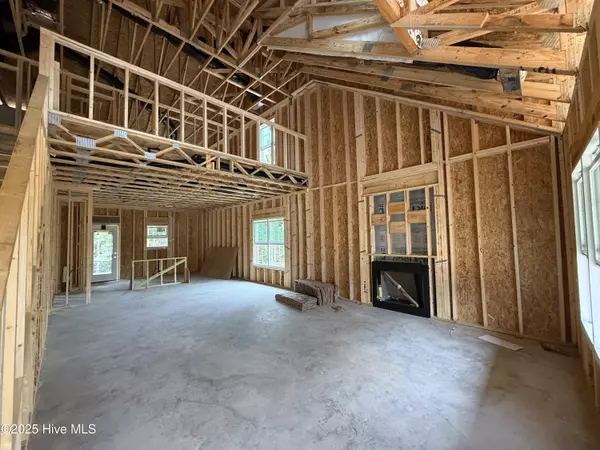 West End, NC 27376,1021 Ivory LN