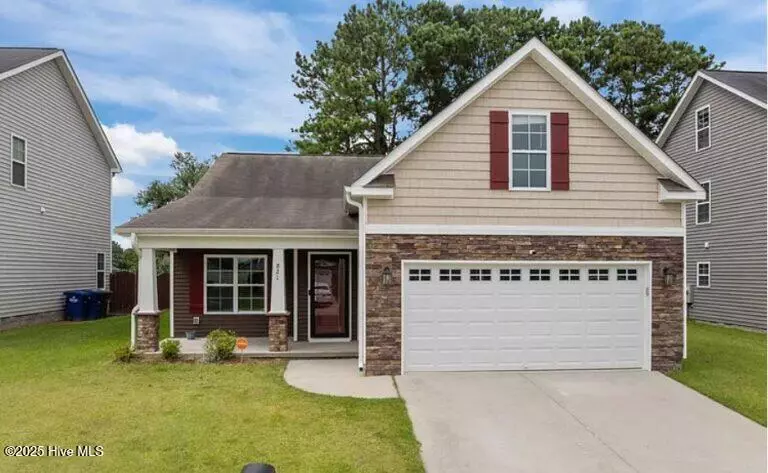Winterville, NC 28590,821 Jade LN