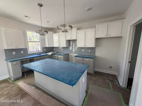 West End, NC 27376,1009 Ivory LN