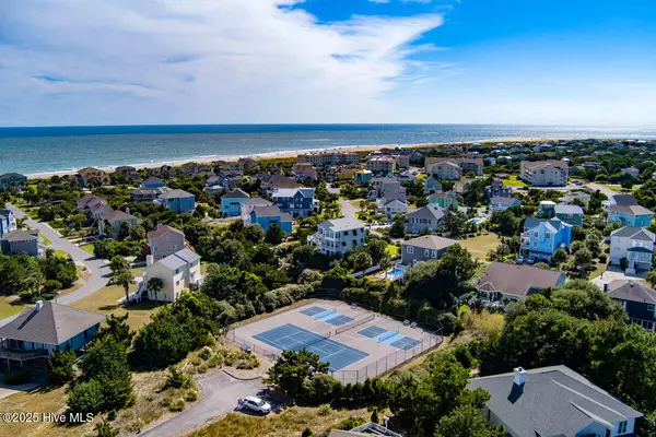 Emerald Isle, NC 28594,200 Windjammer S