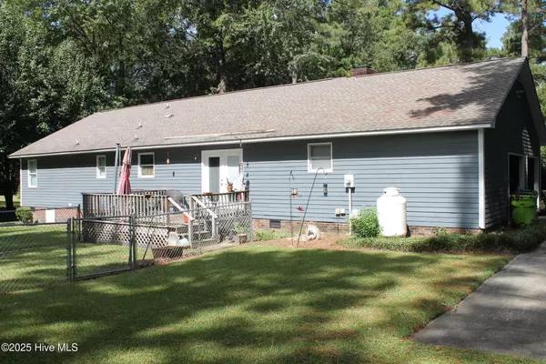 Whiteville, NC 28472,530 Woodfield RD