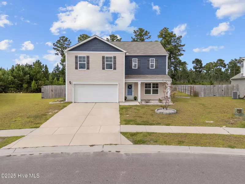 1747 Fox Trace CIR, Leland, NC 28451