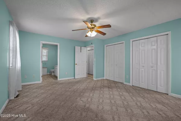 Beaufort, NC 28516,2593 Lennoxville RD