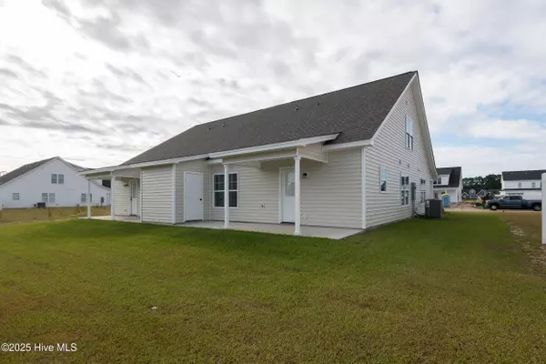 Greenville, NC 27834,616 Abigail Taylor DR #B