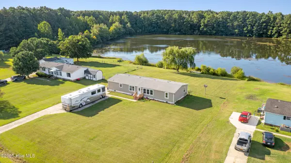 Elizabeth City, NC 27909,1204 Lakeside DR