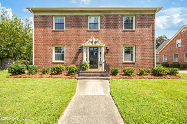 Elizabeth City, NC 27909,1300 Fairfax AVE