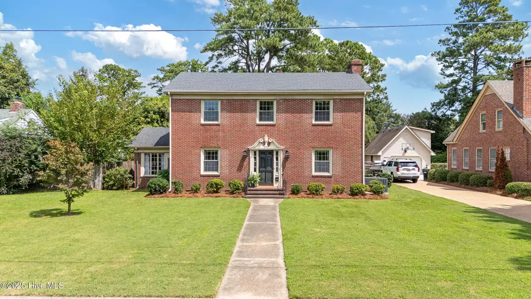 1300 Fairfax AVE, Elizabeth City, NC 27909