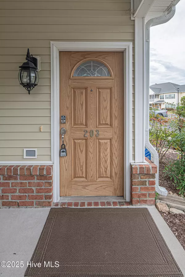 Greenville, NC 27858,1904 Covengton WAY #203
