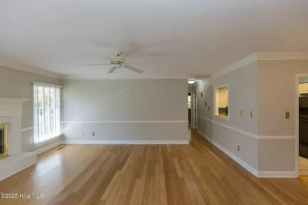 Pinehurst, NC 28374,109 Wimbledon DR