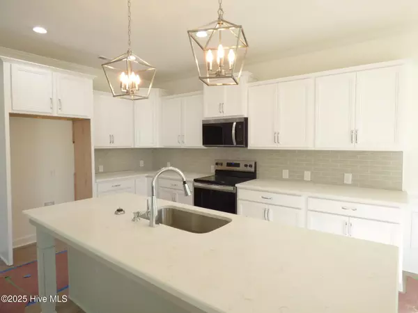 Dunn, NC 28334,636 Tart Town RD