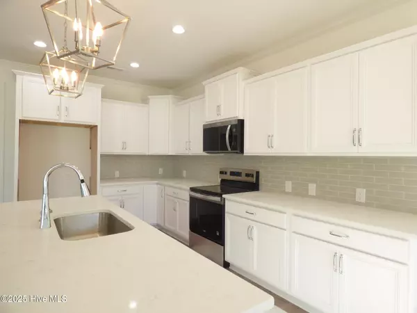 Dunn, NC 28334,636 Tart Town RD