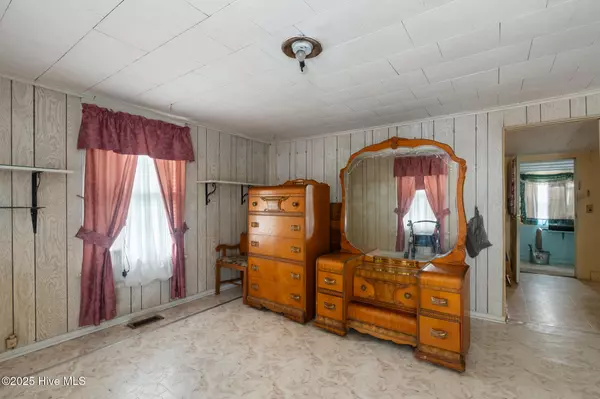 Rockingham, NC 28379,123 Garrett ST