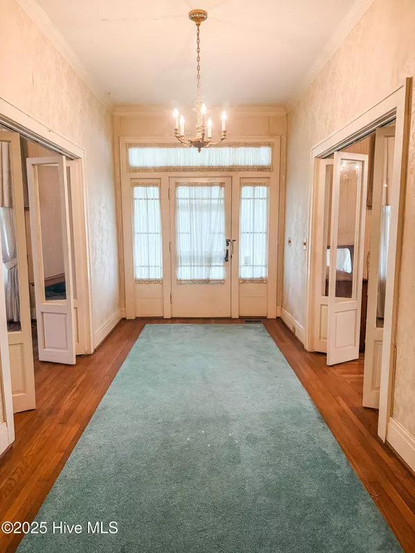 Fremont, NC 27830,103 S Pender ST