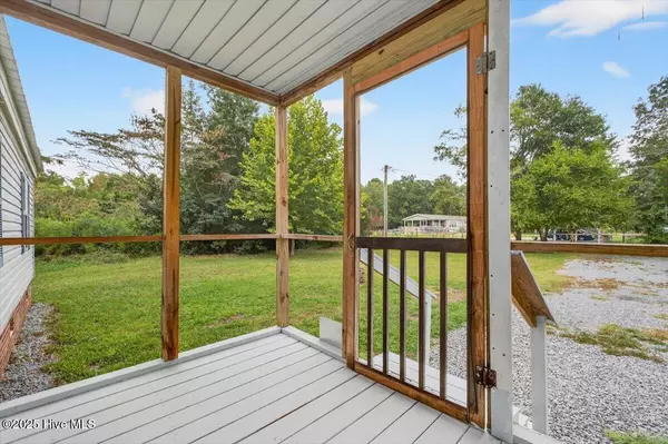 Ash, NC 28420,7015 Kingtown RD NW