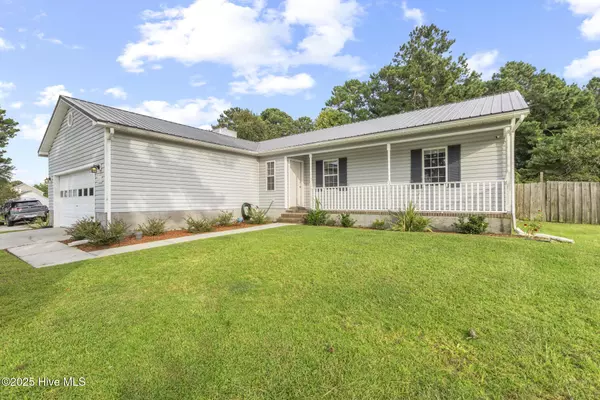 Hubert, NC 28539,625 Queens Creek RD