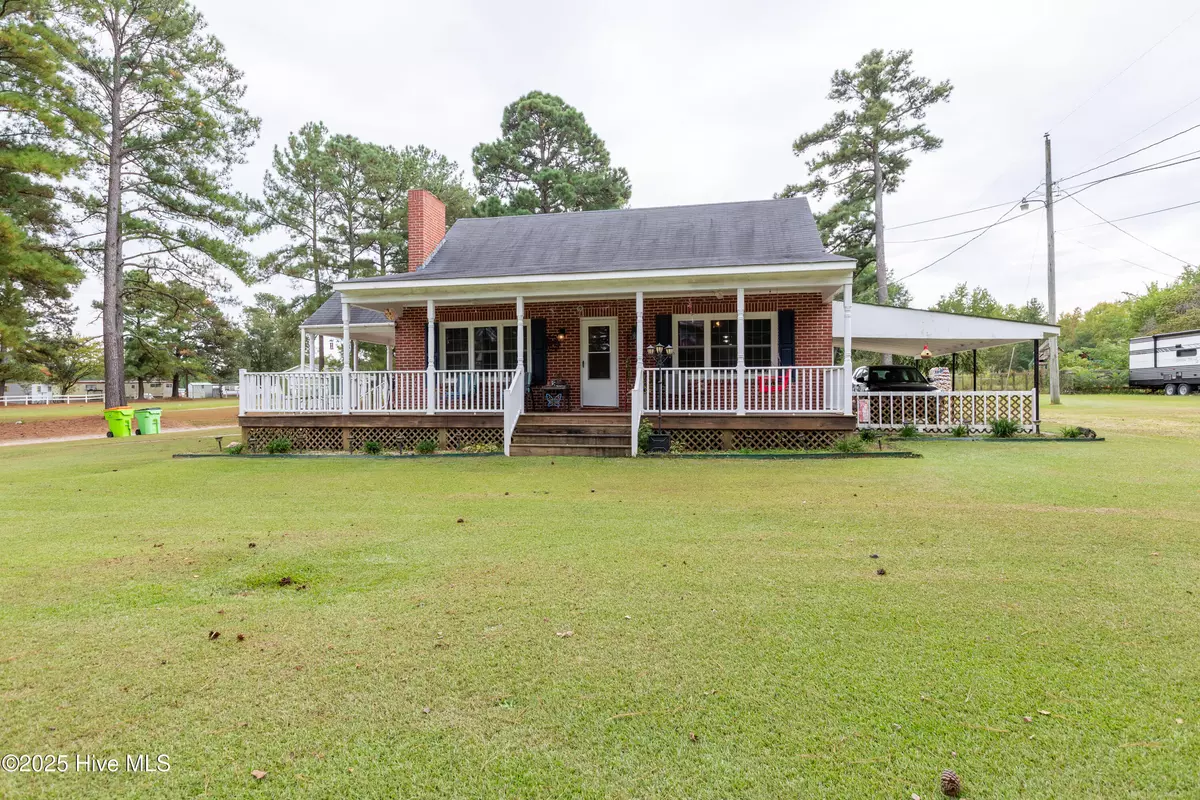 Roanoke Rapids, NC 27870,38 Buttercup LN