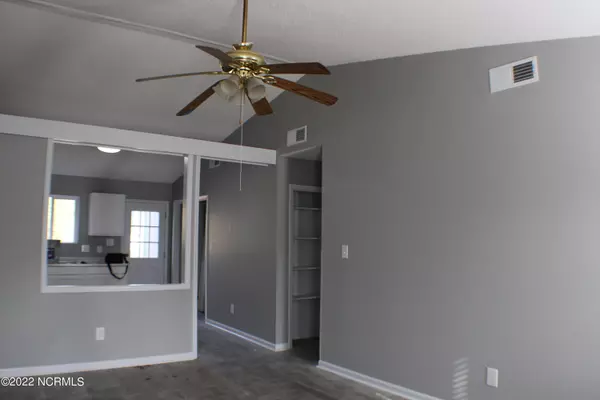 Jacksonville, NC 28546,107 Hickory Grove DR