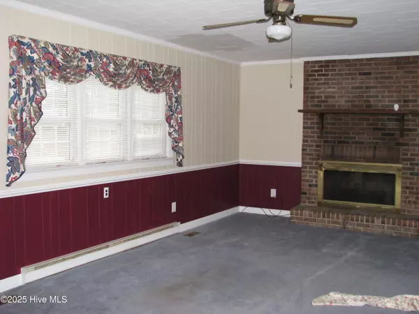 Plymouth, NC 27962,2996 Us Hwy 64 W