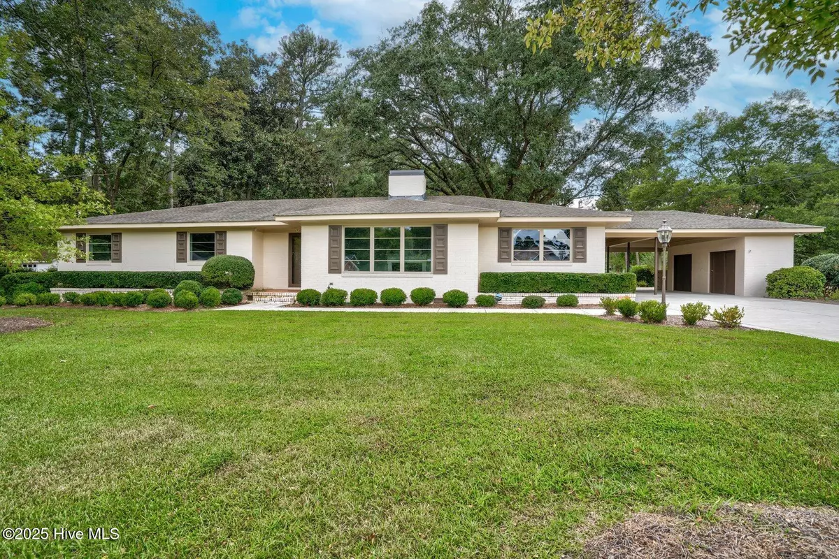 Elm City, NC 27822,509 W Nash ST