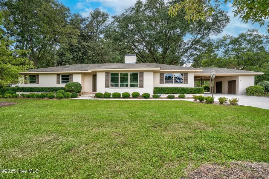 509 W Nash ST, Elm City, NC 27822