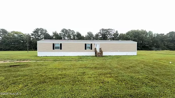 233 Meadow DR, Rich Square, NC 27869