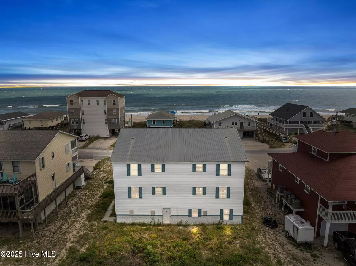 North Topsail Beach, NC 28460,237 Seashore DR