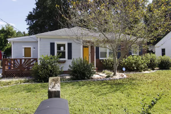 110 Stratford RD, Jacksonville, NC 28540