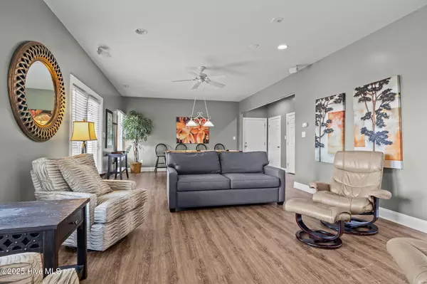 Emerald Isle, NC 28594,1608 Ocean DR
