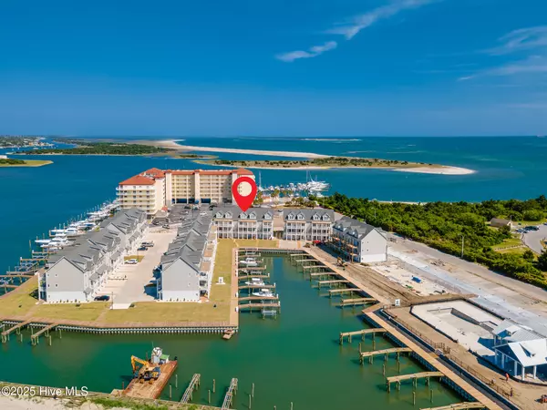 Beaufort, NC 28516,200 Olde Towne Yacht Club DR #32