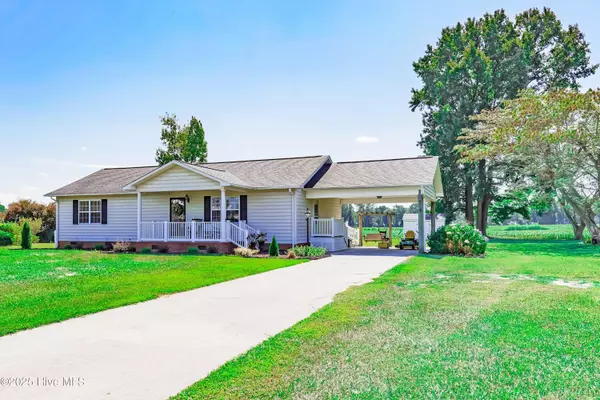 Beulaville, NC 28518,134 Roland Batchelor RD