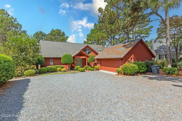 West End, NC 27376,121 Lakeview PT