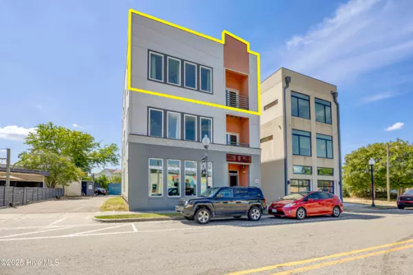 Wilmington, NC 28401,314 Davis ST #Unit 301