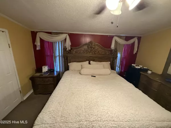 Littleton, NC 27850,10689 Us Highway 158